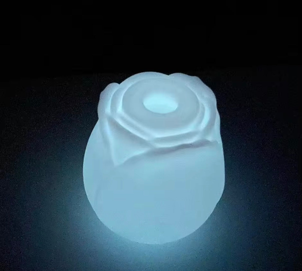 White (Glow in the Night) Rose Vibrator